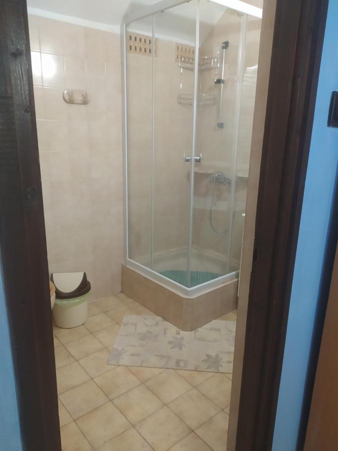 Etus Vendeghaz Villa Balatonfenyves Luaran gambar