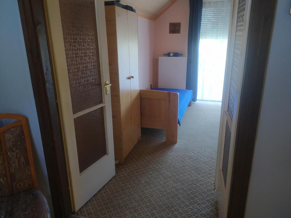 Etus Vendeghaz Villa Balatonfenyves Luaran gambar